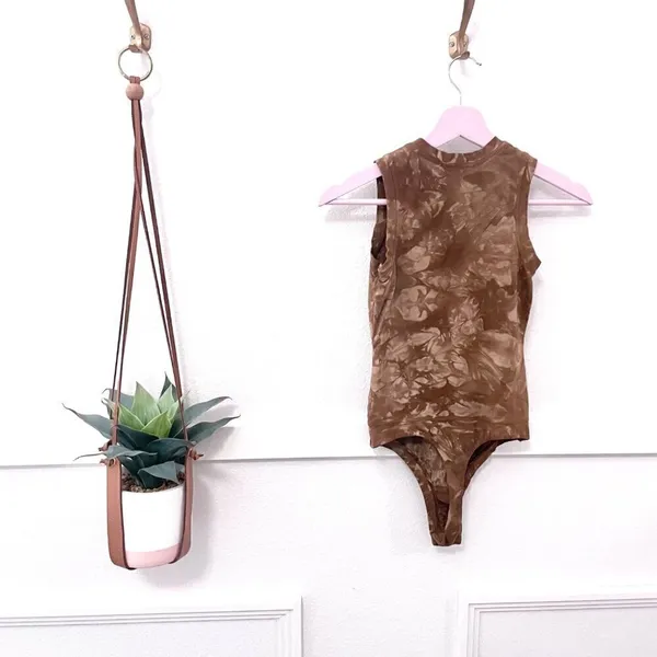 Cotton Citizen Brisbane Brown Java Crystal Tank Bodysuit XS Earth Tone Clean - Image 7