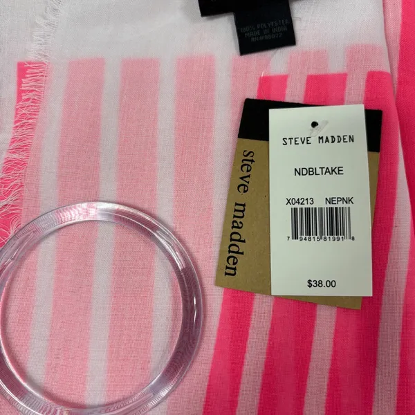 Steve Madden‎ Pink and White Striped Oversized Scarf or Wraps - 74"x40" - NEW. - Image 3