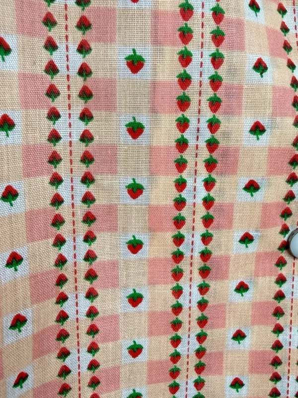 Vintage Deadstock Pearl Snap Strawberry Print Top Smock Pockets Women’s Size XL - Image 3