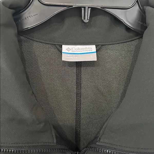 Columbia Angel Basin Softshell Jacket NEW Charcoal Large Water Resistant - Image 4