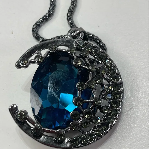 Beautiful Royal Blue Crescent Moon Necklace Goth Whimsical Gypsy Whimsigoth - Image 7