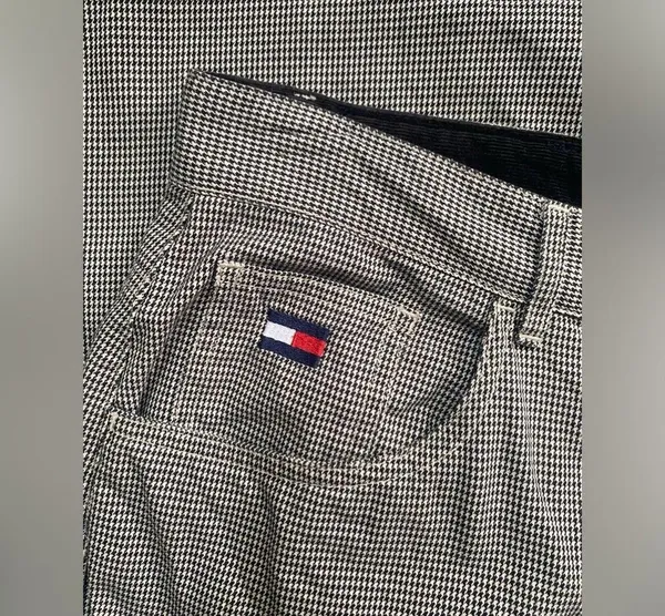 Tommy Hilfiger Vintage houndstooth relaxed cotton logo pants, size 14 - Image 3