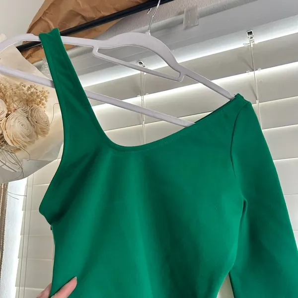Manière De Voir Green Asymmetric One Shoulder Bodysuit Size 6 - Image 3