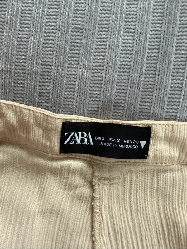 Zara Cream Pleated Wide Leg Trousers‎ - Image 2
