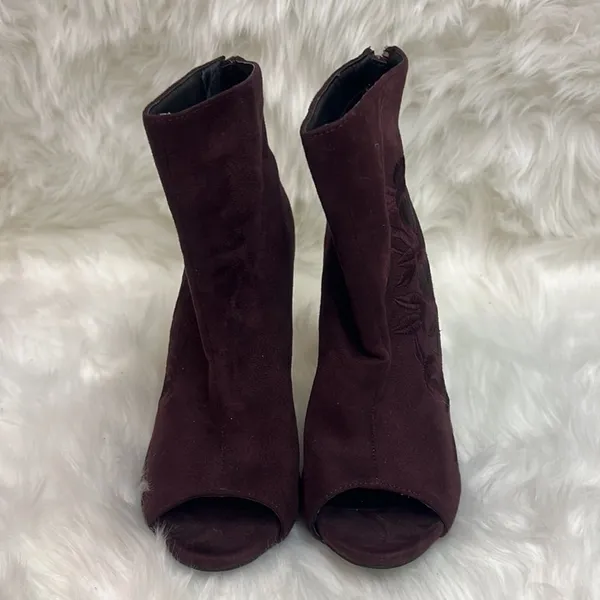 Deep purple/ burgundy Peep Toe stiletto, booties Size‎ 9 B12b - Image 3