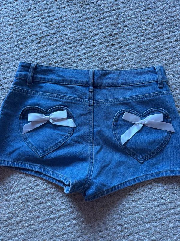 Edikted Bow Shorts - Image 2