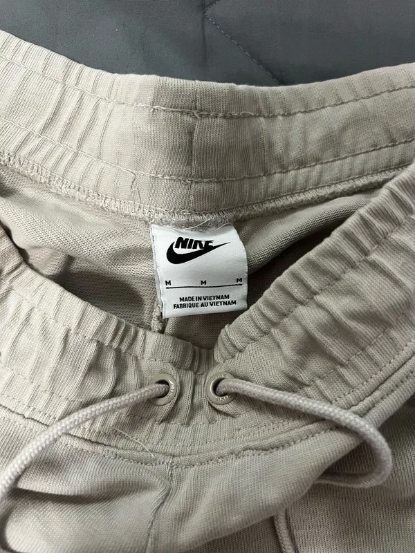Nike Sweatpants - Image 3