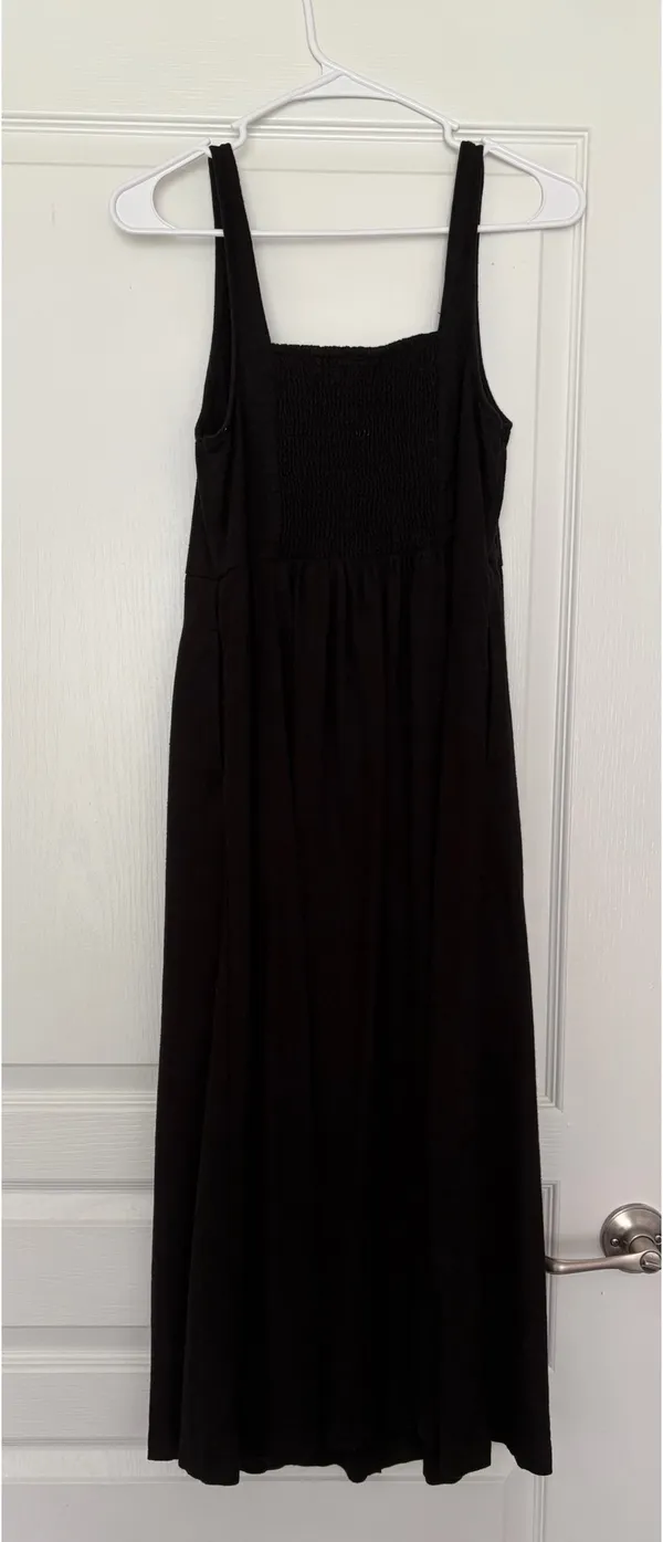 Old Navy Black Sleeveless Midi Dress Sweetheart Neckline - Image 3