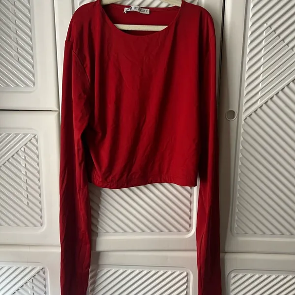 ZARA Women's Red Long Sleeve Top - Image 2