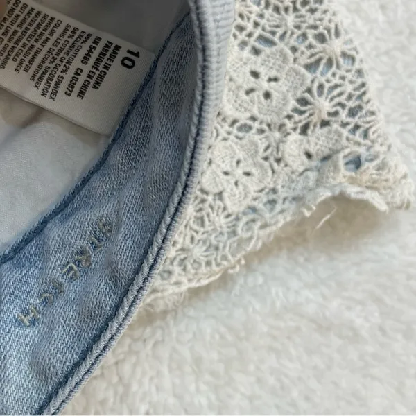 American Eagle Outfitters Light Blue Jean Shorts - Image 3