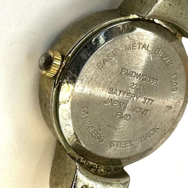 Vintage gold tone bracelet watch abalone face - Image 3
