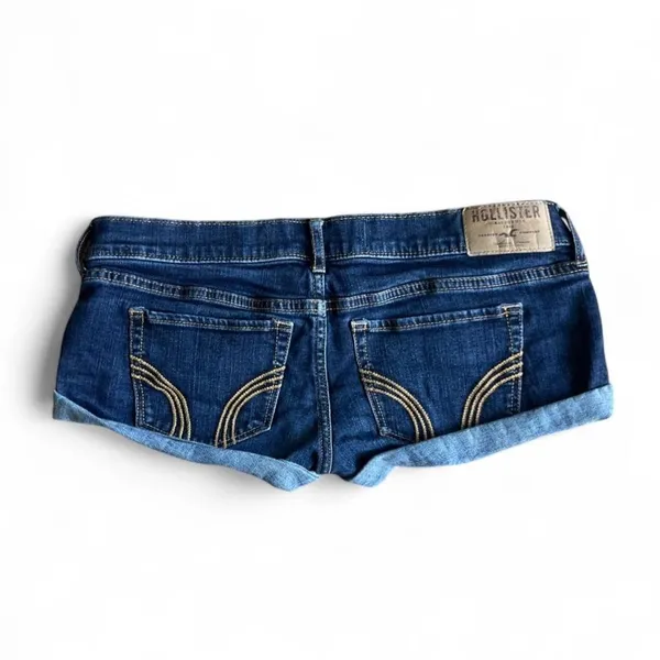 Hollister-co Women's Blue and Navy Shorts - Image 2