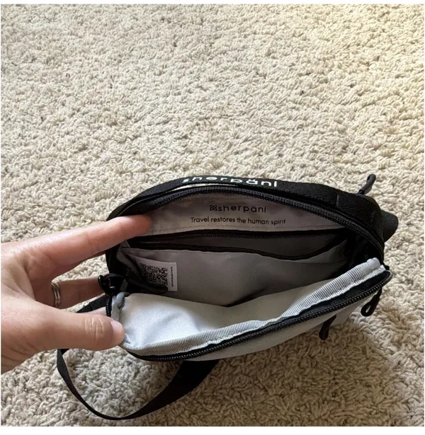 Sherpani crossbody Gray - Image 3