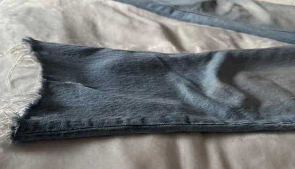 Abercrombie Kick Flare Jean Petite - Image 7