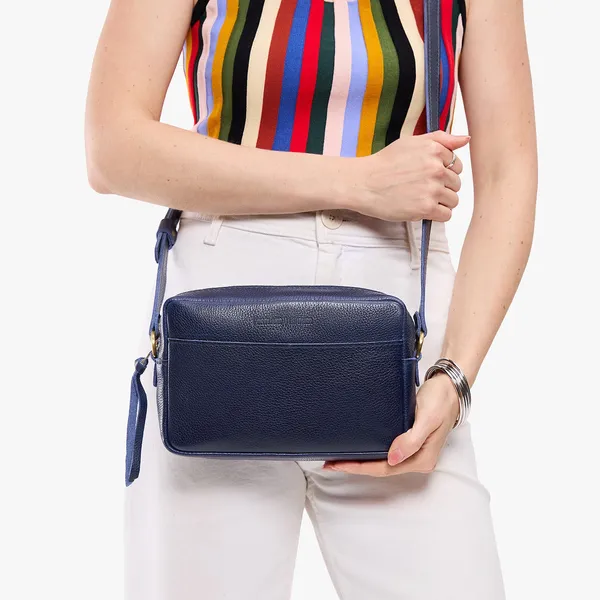 Portland Leather Goods Camera Bag Purse Cobalt Blue Large - Image 9