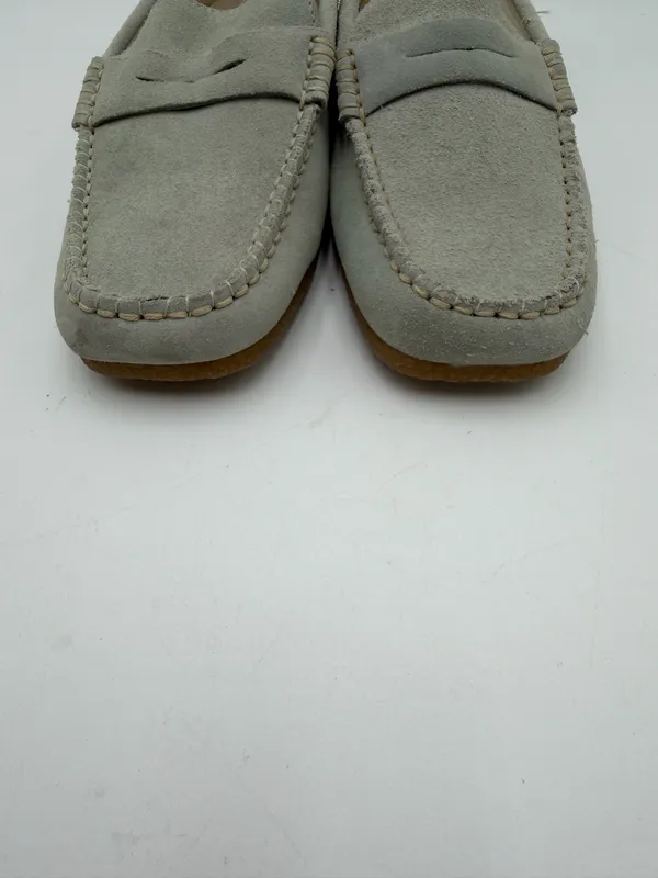 Predictions Men’s Light Gray Suede Penny Loafers Size 7.5 Moc Toe Slip On - Image 7