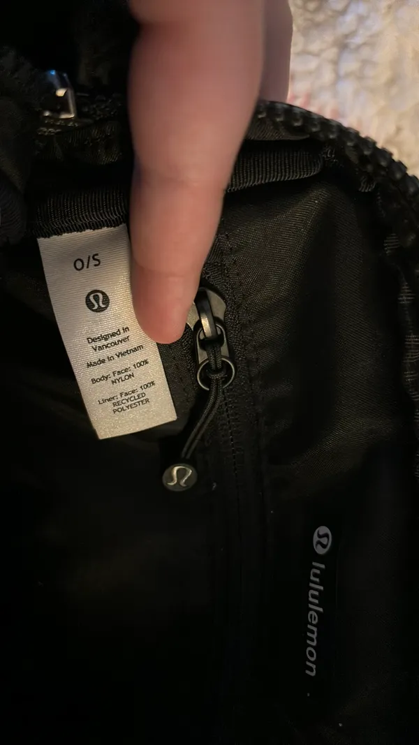 Lululemon Grid Quilted Belt Bag & Pouch - Image 9