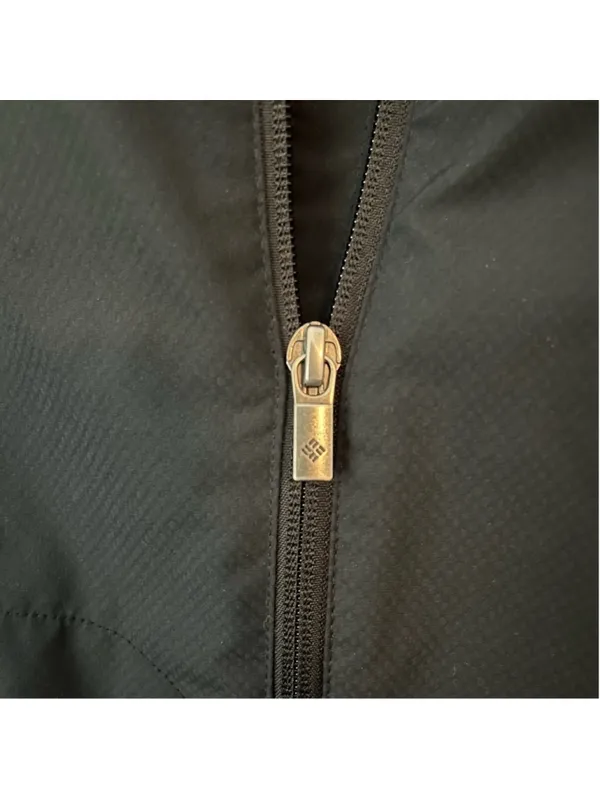 Black Women’s Columbia Omnishield Jacket Size S - Image 8