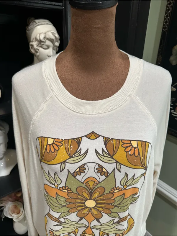 Altar’d State “GRATEFUL” Floral Sweater – Soft & Oversized – Size Small - Image 2
