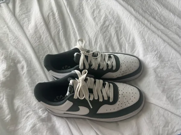 Green Nike Dunk Low Women’s - Image 2