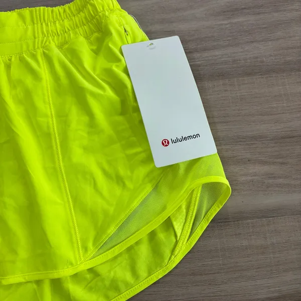 NWT Lululemon Hotty Hot Short II Long 4" Highlight Yellow Women Size 10 - Image 2