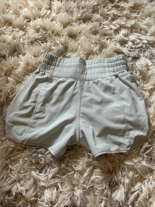 Lululemon high waisted hotty hots light blue 2.5 inch - Image 2