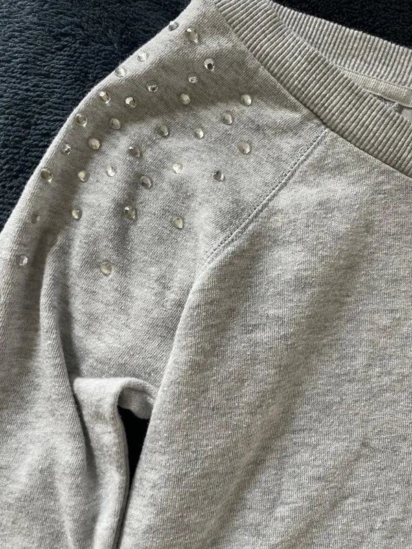 Garage Off-The-Shoulder Top Grey - Image 3