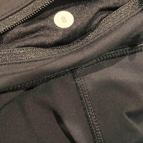 Lululemon Inspire Crop II *Luxtreme in Black size 8 - Image 5