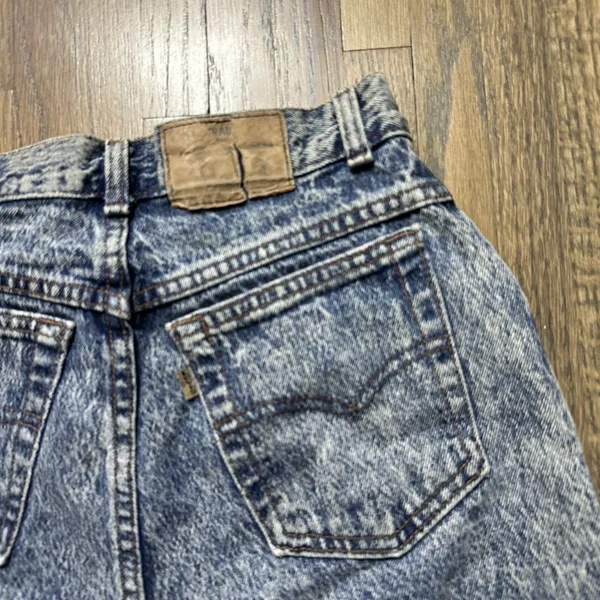 Vintage 70s Levi's Shorts Womens 8 545 Loose Fit Brown Tab Cut Off Denim - Image 3