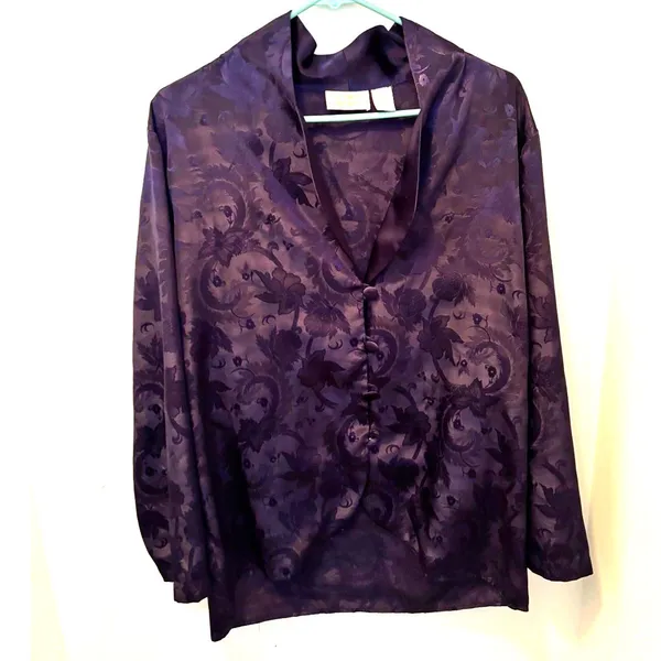 Victoria’s Secret Purple Satin Floral Button Blouse Size M Vintage - Image 9