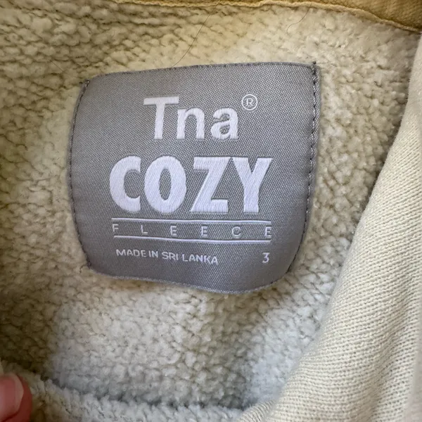 Aritzia Tna Cozy Fleece Boyfriend Hoodie - Image 3