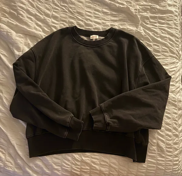 These Three Boutique Lounge Set - Image 2