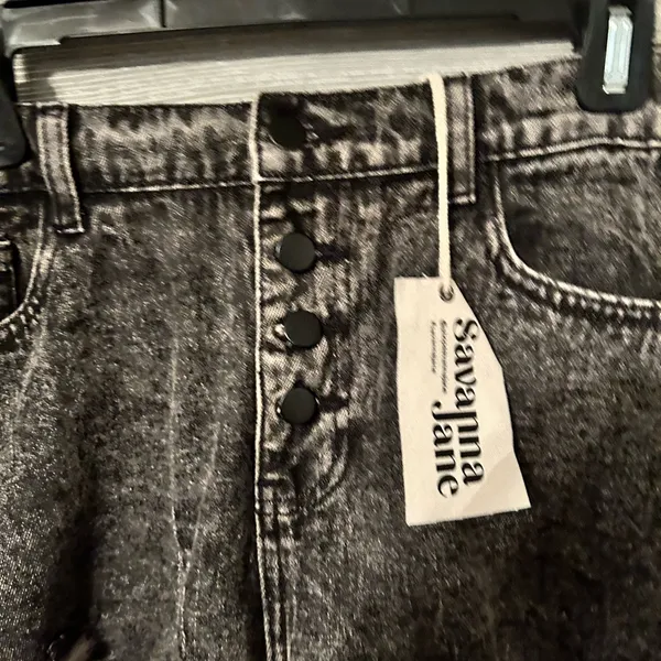 NWT Savanna Jane crystal‎ Fringe High Waisted Jean Shorts medium Embellished - Image 2