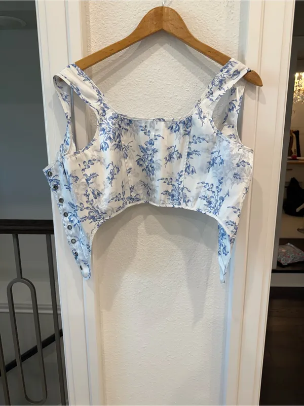 Selkie Blue Floral Corset Crop Top White Blue Size Small - Image 5
