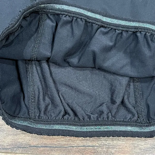 Lululemon Bra Top Athletic Workout Top Size 4 - Image 9