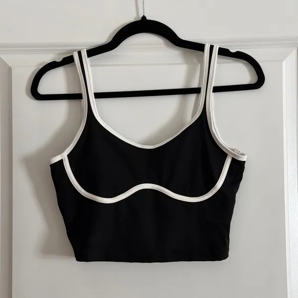 Black and White Contrast Trim Sports Bra Crop Tank Small - Image 5