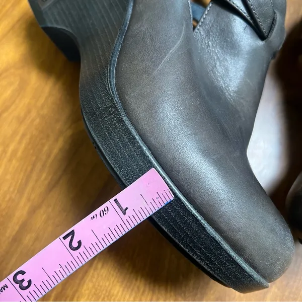 Dansko Franka Wedge Booties Brown Leather Cutout Heel Clogs Strap size 39 - Image 12