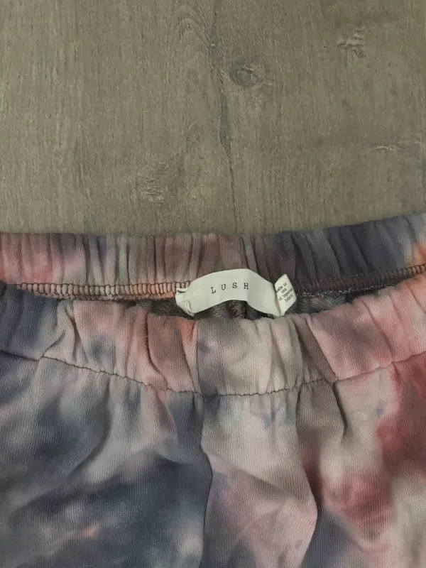 Lush Sweatpants Size L - Image 2