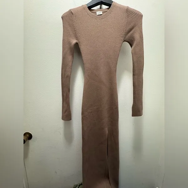 Abercrombie & Fitch Fall Soft A&F Collection Ribbed Maxi Slit Dress XXSP Taupe - Image 4