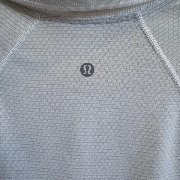 Lululemon Swiftly Tech Short Sleeve Polo Shirt White Size 8 - Image 6
