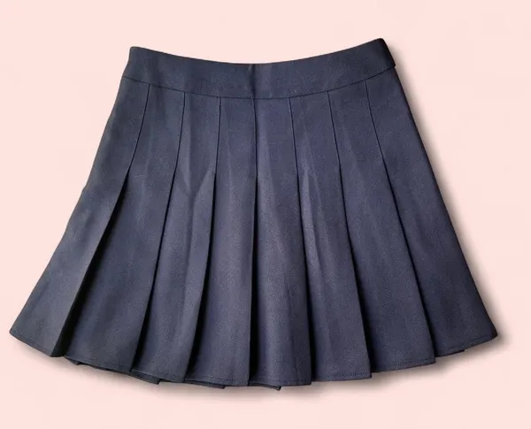 Black pleated mini skirt/ tennis skirt - Image 2