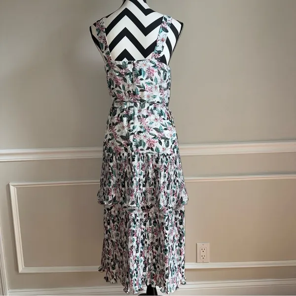 ELLIATT‎ Revolve Vedado Floral Pleated Tiered Midi Dress size Small - Image 9
