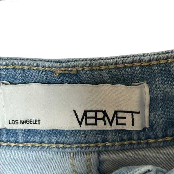 Vervet High Rise Lightwash Distressed Straight Leg Mom Denim Jean Size 30‎ - Image 3