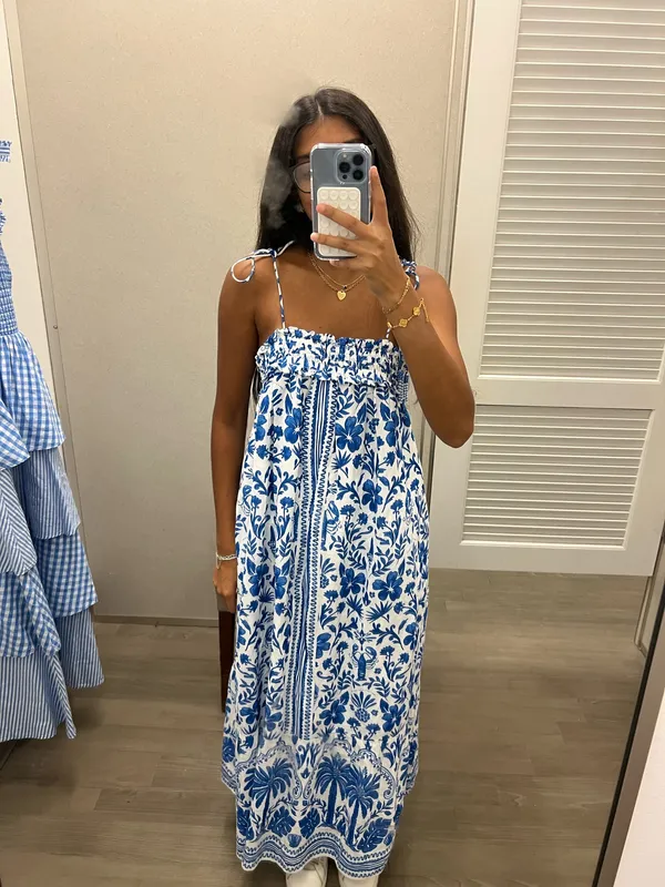 Blue and white crown and ivy dress - Image 2