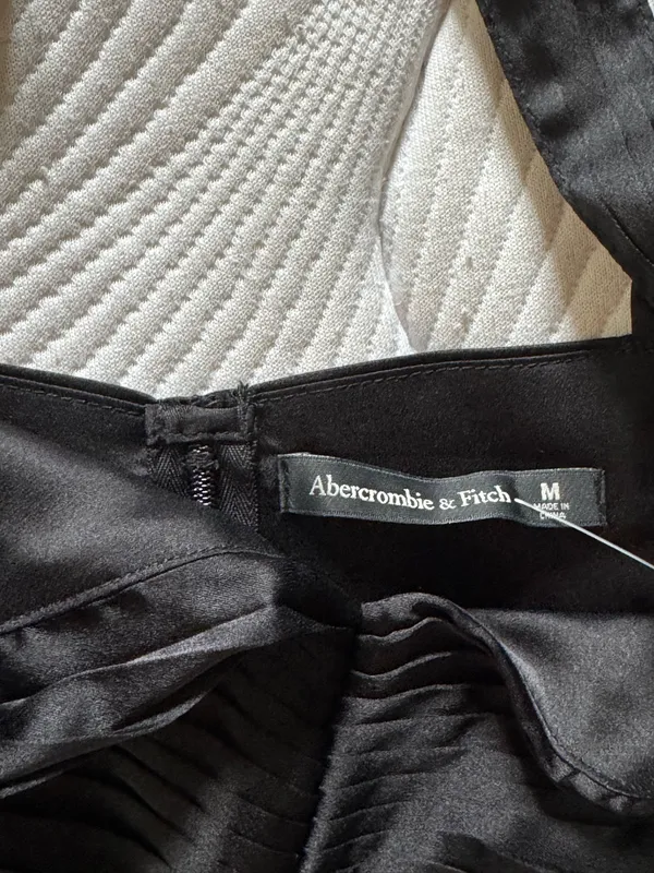 Abercrombie Top Crop - Image 2