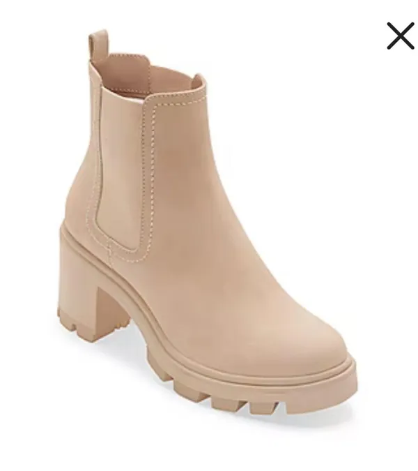 Chelsea Boots Tan Size 10 - Image 2