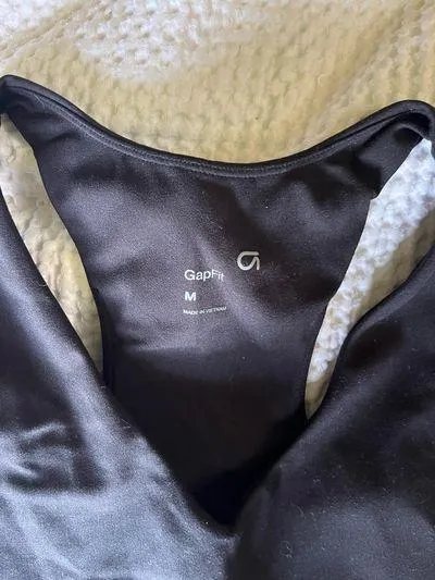 Workout Tank Gap Top Black - Image 2