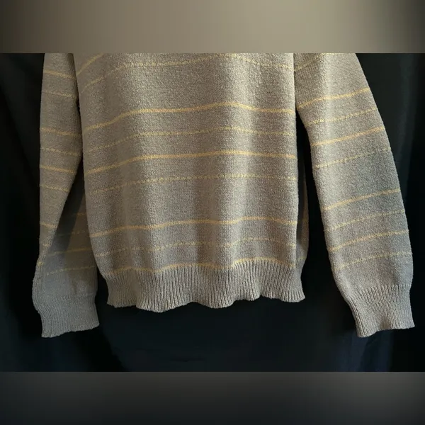 SHEIN Women's V-Neck Striped Knit Sweater Brown & Yellow SZ MD - Image 6