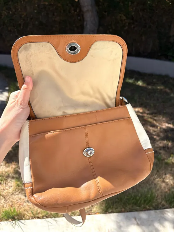 Coach Leather Crossbody Orange/Brown/cream - Image 6