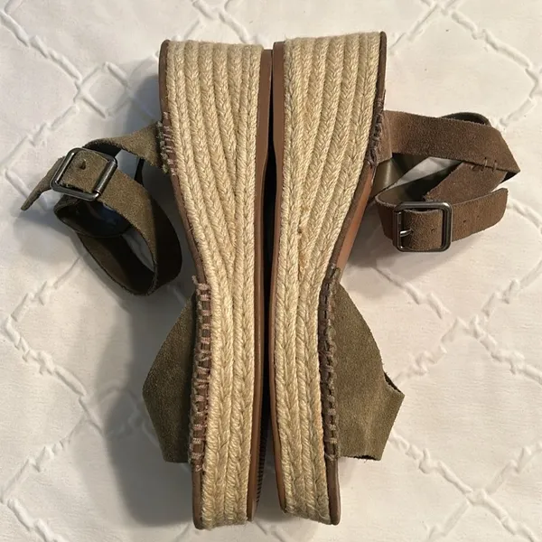 Steve Madden Green Suede/Leather Wedge Heel Open Toe Sandals (Size 8.5M) - Image 4